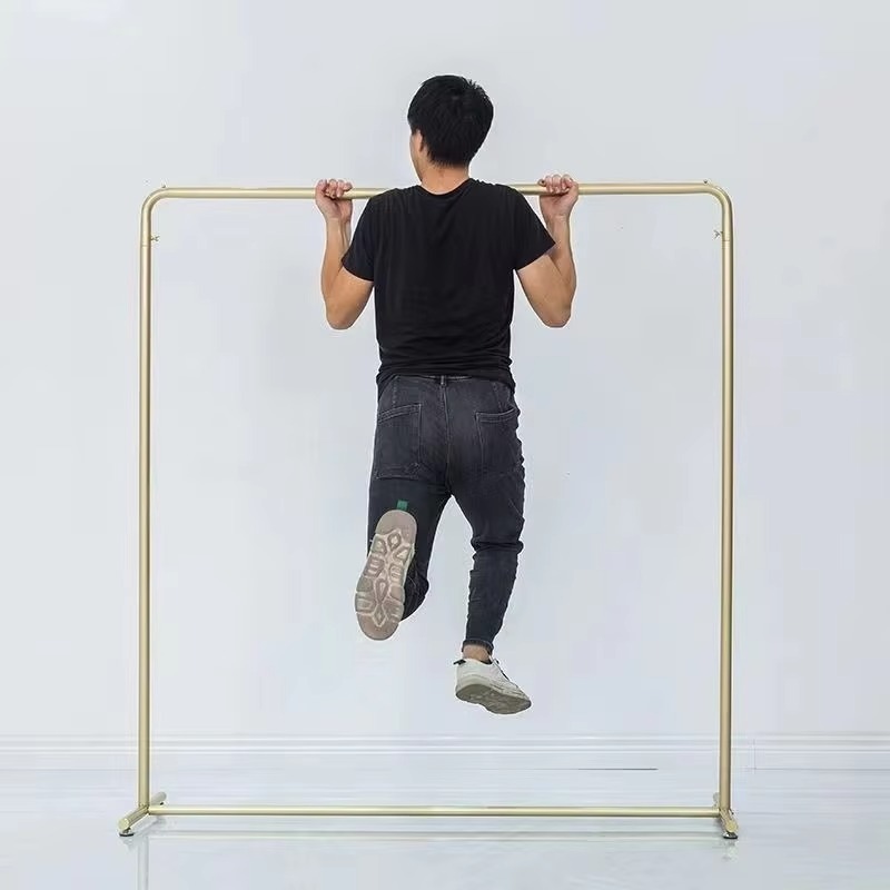 Rack de roupas dourado com des - Home Decor Retail Stores avaliação e preço